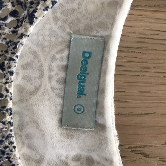 Cute blouse - Picture 9 of 9